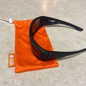 Spy Dirk, happy lens sunglasses